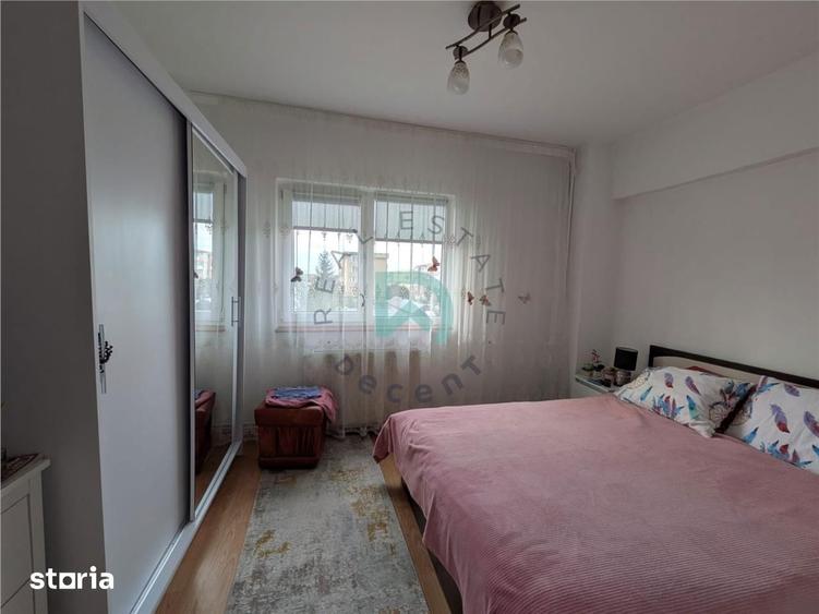 Apartament cu 2 camere decomandat în Florilor