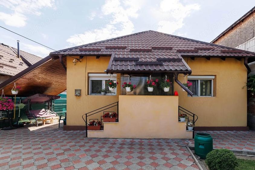 Casă cu 3 camere cu Teren 634 Mp în Câmpului