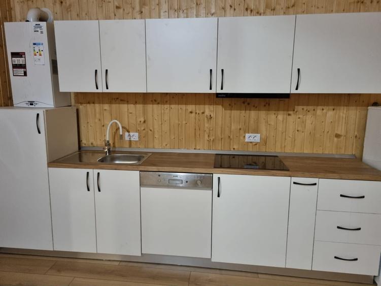 Casă cu 3 camere în Pleși