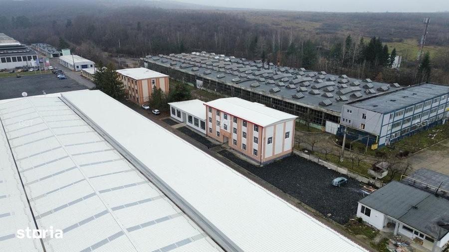 Spațiu comercial, de 1,464 mp, în Central