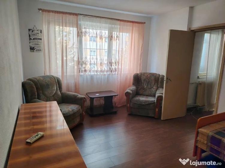 Apartament cu 2 camere semidecomandat în Nord