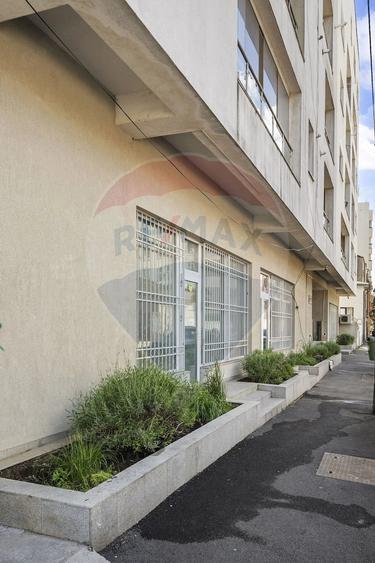 Str. Sirenelor 49-55, Parter, Sector 5 | 149,7 mp | Acces privat - 12