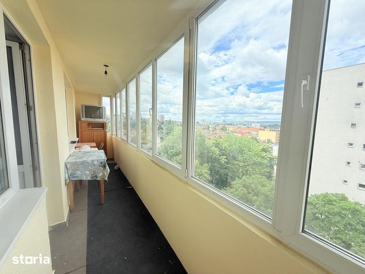 Apartament cu 2 camere decomandat în Central