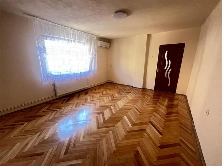 Casă individuală cu 3 camere cu Teren 300 Mp în Terezian