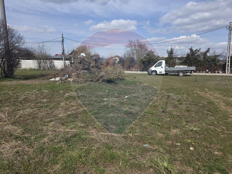 Teren Construcții intravilan de 16700 mp, în Balotești