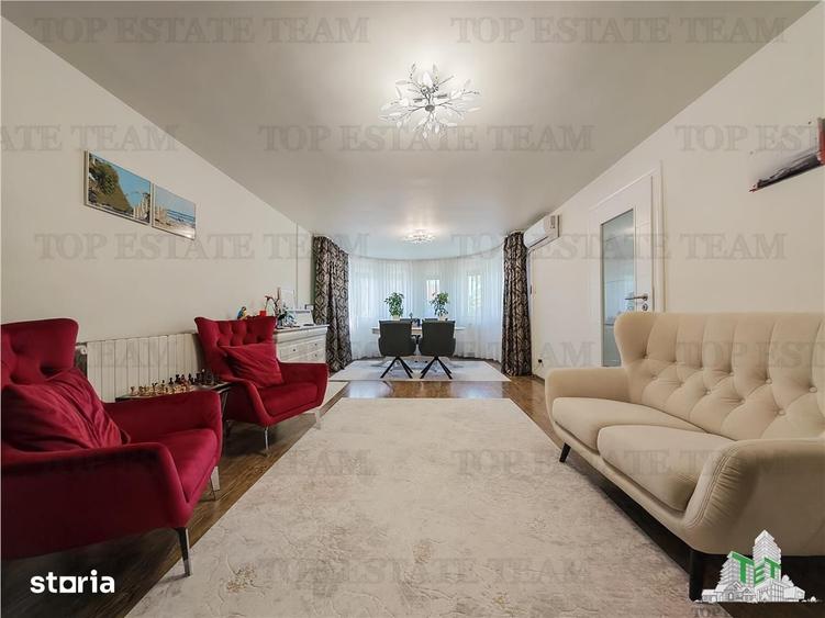 Casă cu 6 camere cu Teren 590 Mp în Corbeanca