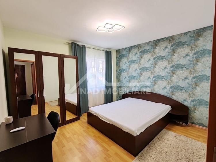 Apartament cu 3 camere semidecomandat, mobilat în Mărăști