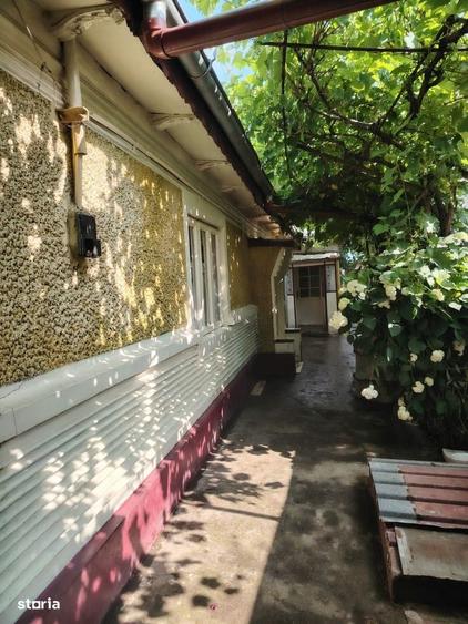 Casă cu 3 camere cu Teren 250 Mp în Chercea