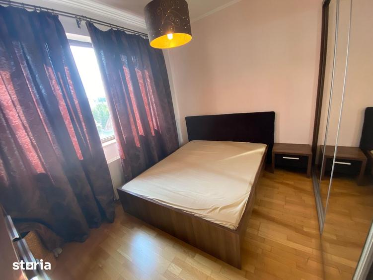 Apartament cu 3 camere în Aviatorilor