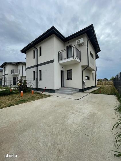 Casă cu 3 camere cu Teren 170 Mp în Berceni