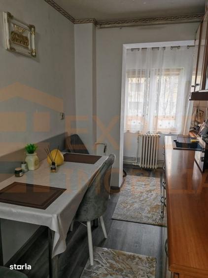 Apartament cu 2 camere semidecomandat în Casa de Cultură