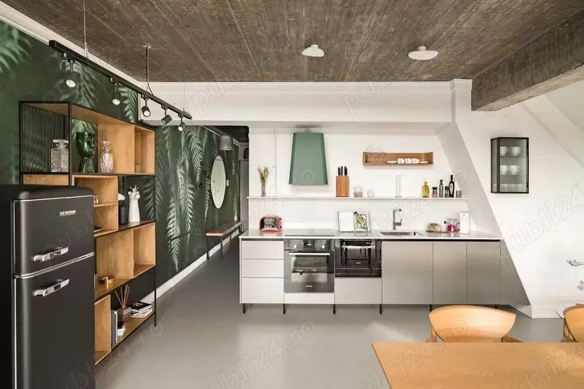 Apartament cu 3 camere decomandat în Central