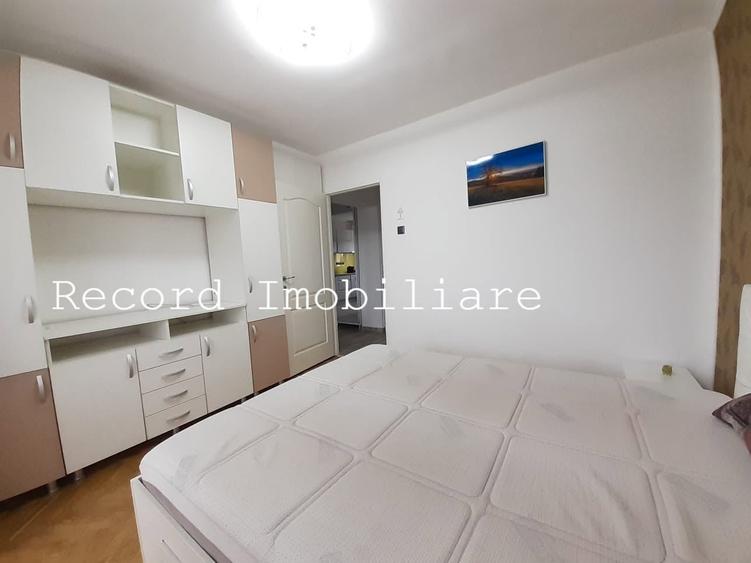 Apartament cu 2 camere decomandat în Grigorescu
