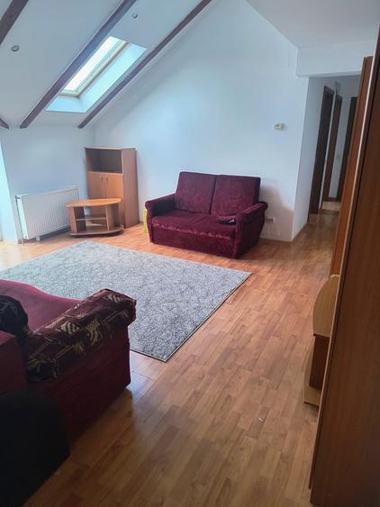 Apartament cu 3 camere semidecomandat în Mănăștur