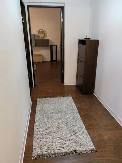 Apartament cu 49 camere decomandat în Drumul Taberei