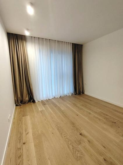 Apartament cu 3 camere decomandat, mobilat în Aviației