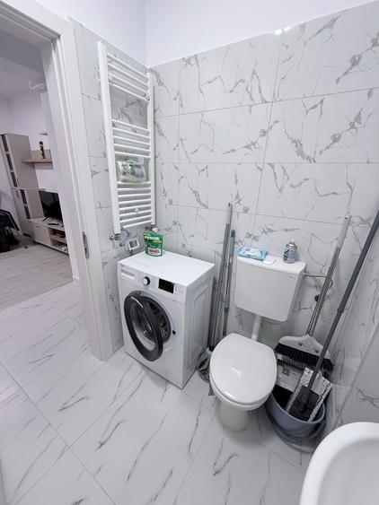 Apartament cu 2 camere semidecomandat în Militari