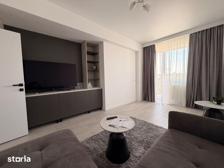 Apartament cu 3 camere decomandat în Berceni