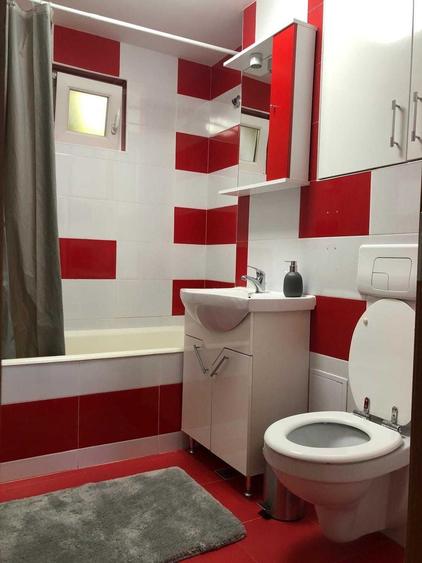 Apartament cu 2 camere decomandat în Florești