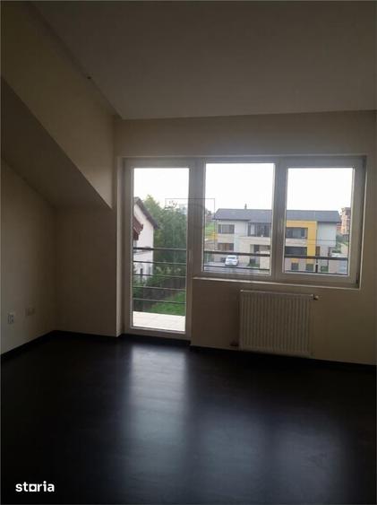 Apartament cu 3 camere în Girocului