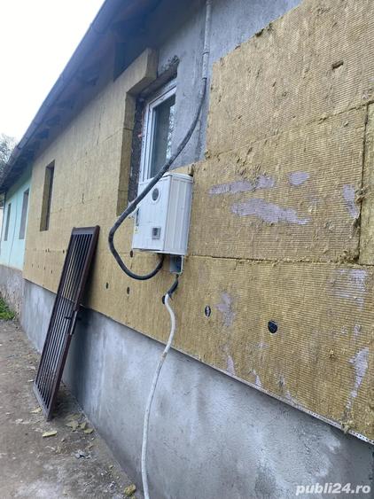 Casă cu 3 camere cu Teren 1500 Mp în Central