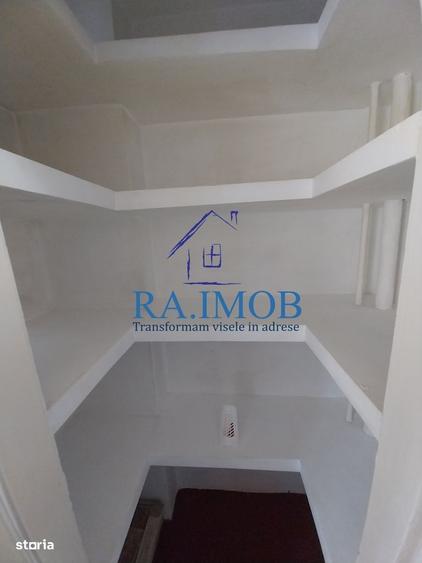 Apartament cu 3 camere semidecomandat în Ultracentral