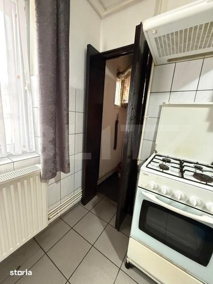 Apartament de vanzare 3 camere, 2 bai, decomandat, Tractorul, 2 locuri - 12