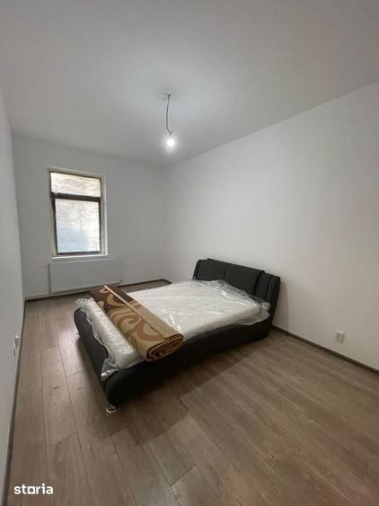Apartament cu 4 camere în Central
