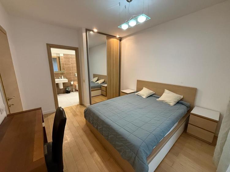 Apartament cu 2 camere semidecomandat, mobilat în Sisești