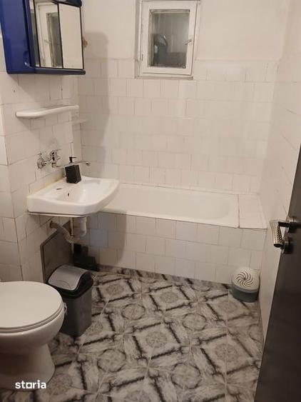 Inchiriez apartament cu 2 camere - 1