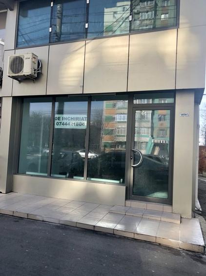 Spațiu comercial, de 55 mp, în Central
