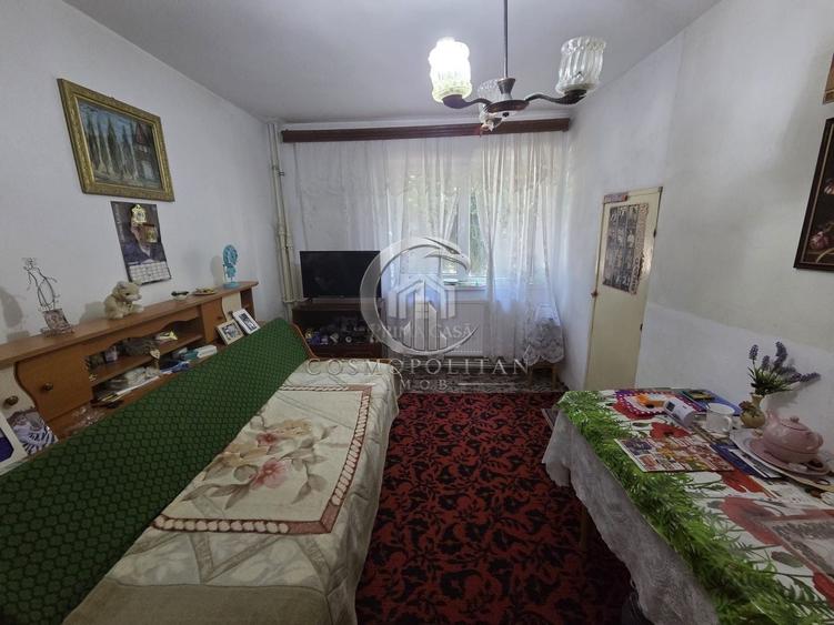 Apartament cu 2 camere semidecomandat în Unirii Sud
