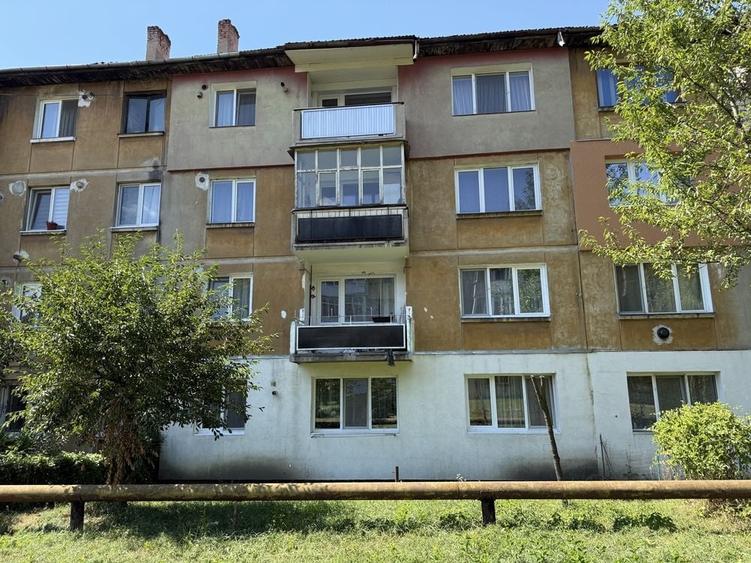 Apartament cu 2 camere în Petros