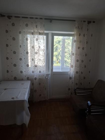 Apartament cu 2 camere semidecomandat în Câlnic