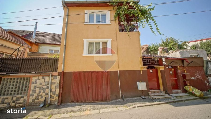 Casă cu 3 camere în Central