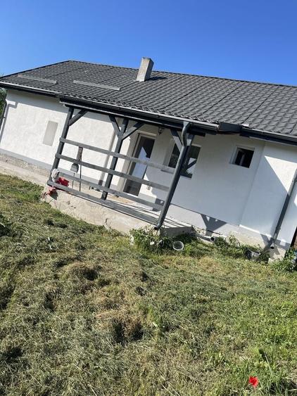 Casă cu 2 camere în Vultureni