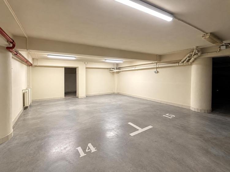 Apartament cu 4 camere în Primăverii