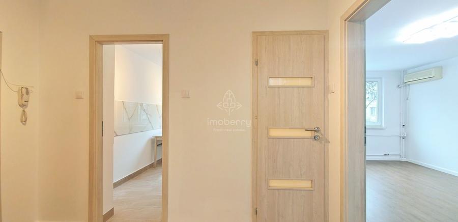 Apartament cu 3 camere decomandat în Virtuții