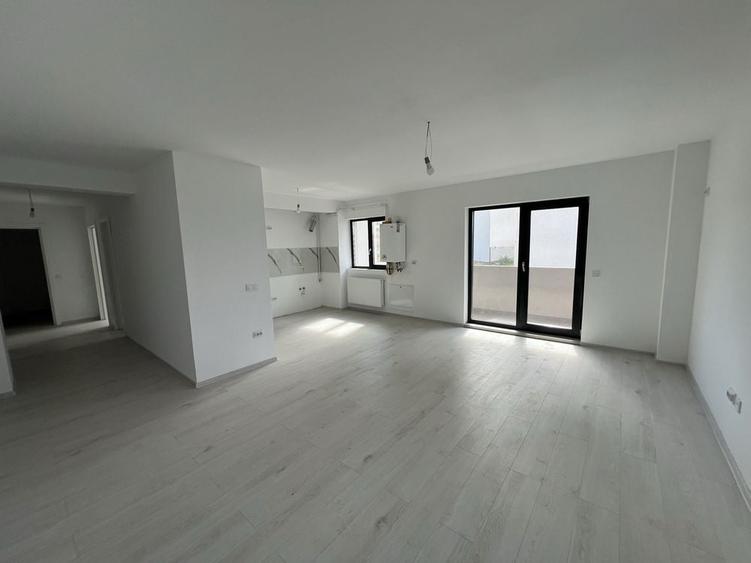 Apartament cu 2 camere decomandat în Bucium