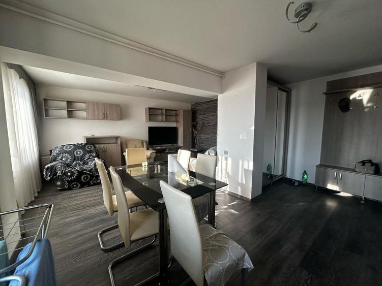Apartament cu 2 camere semidecomandat în Central