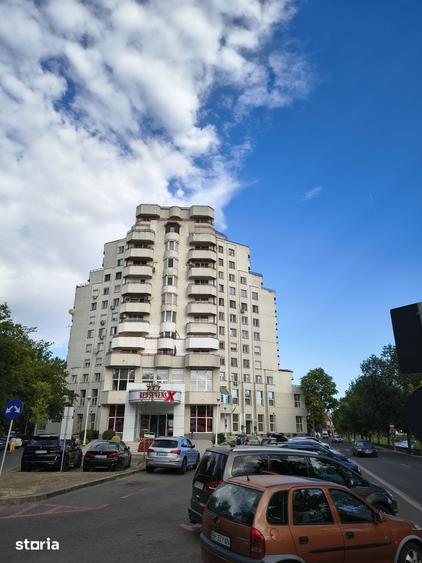Apartament cu 4 camere în Ultracentral