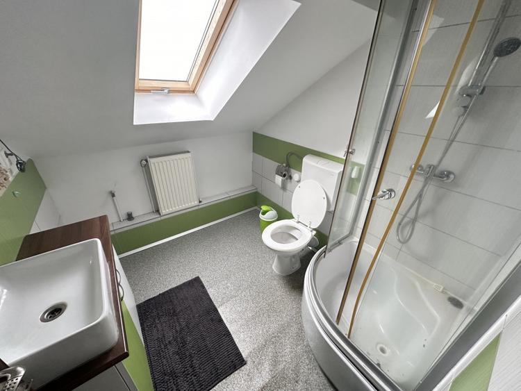 Apartament cu 3 camere în Tilișca