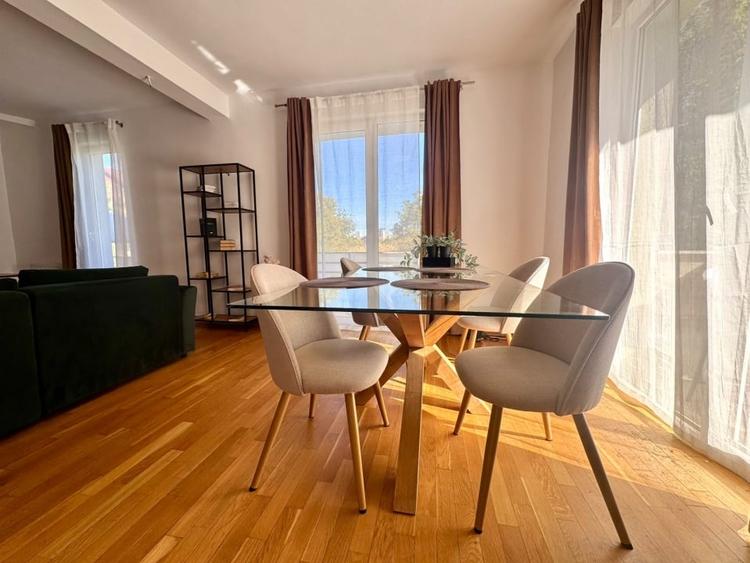 Apartament cu 3 camere semidecomandat, mobilat în Mănăștur
