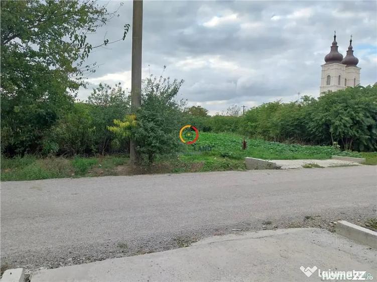 Teren de 1955 mp, în Chilia Veche