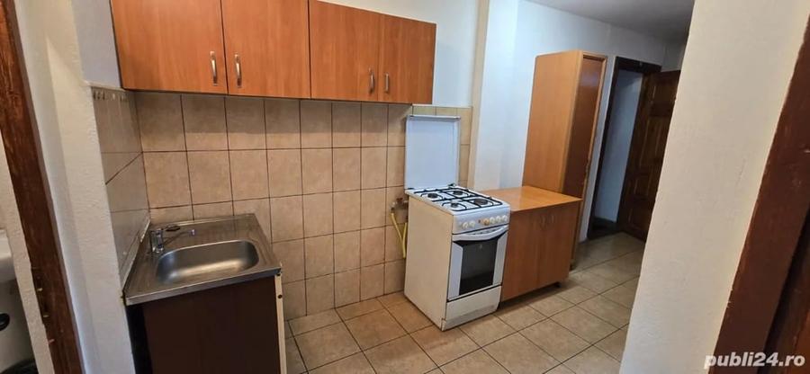 Apartament cu 2 camere decomandat în Aradului