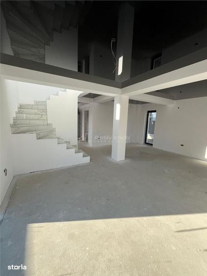 Casă cu 4 camere în Vânători