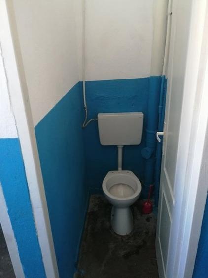 Garsoniera cu baie comuna langa Facultatea de Medicina - 5