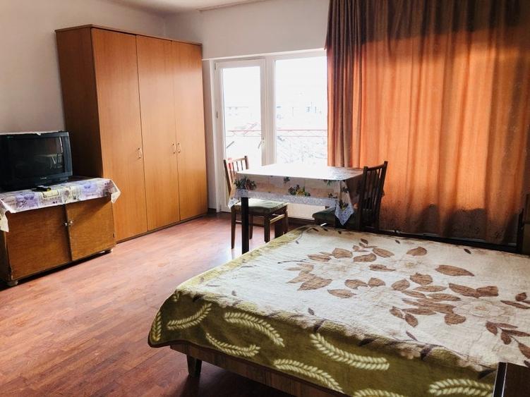 Garsonieră decomandată, mobilată în Inel II