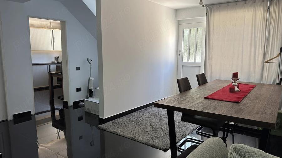 Casă cu 5 camere cu Teren 230 Mp în Copou