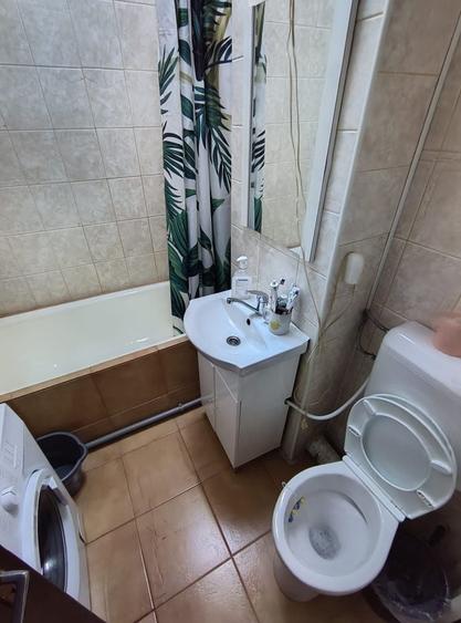 Apartament cu 3 camere decomandat în Sălăjan
